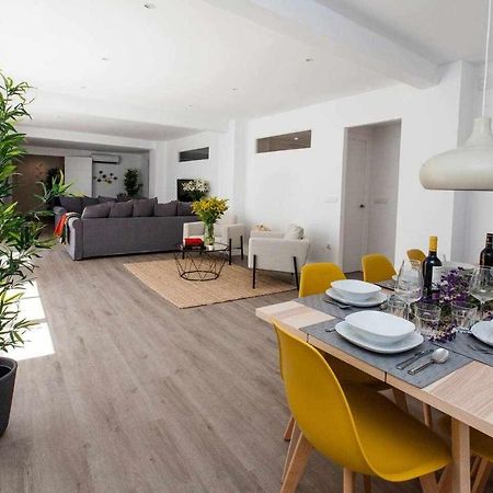 Isg Apartments Downtown Family Haven Free Parking Spot Sevilla Kültér fotó