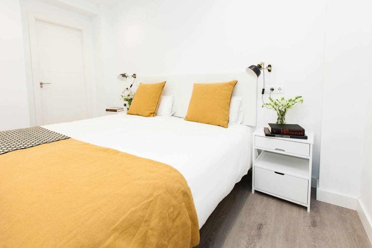Isg Apartments Downtown Family Haven Free Parking Spot Sevilla Kültér fotó