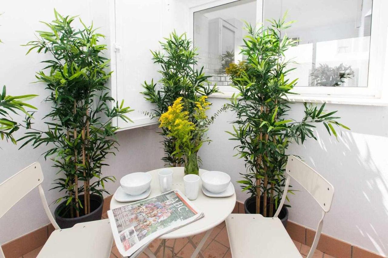 Isg Apartments Downtown Family Haven Free Parking Spot Sevilla Kültér fotó